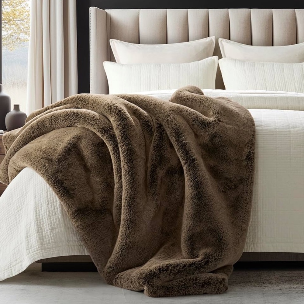 🆕 PB Style Mocha Faux Mink Rabbit Fur Throw Velvet Bedding Quilt XL Brown Coffee